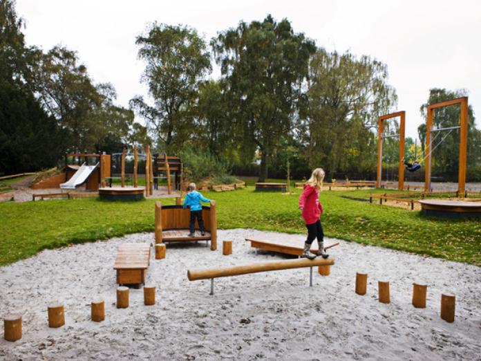 Legepladsen i Vigerslevparken ved Stakhaven